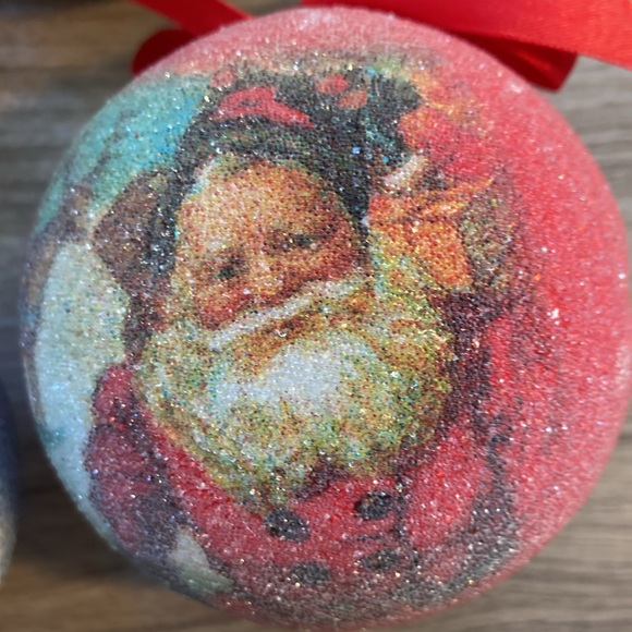 Vintage sugar frosted styrofoam ornaments (4) - Picture 3 of 16